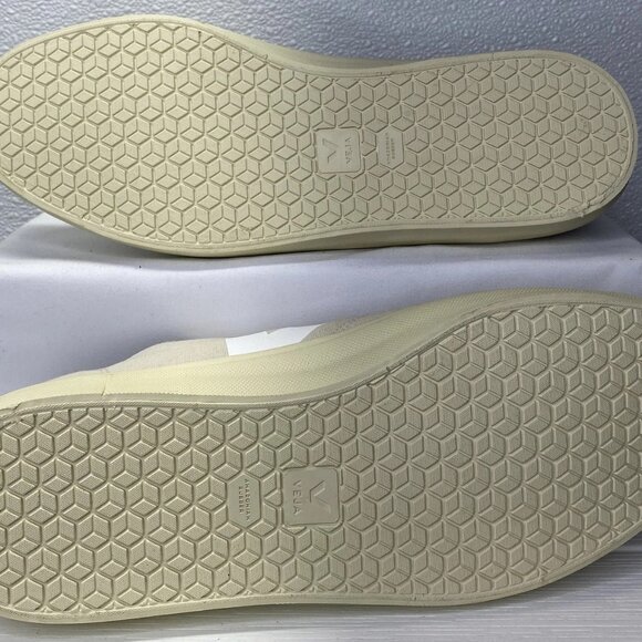 Veja Wata II Low Canvas Sneakers Men’s 12 Tan Cream - Picture 7 of 8